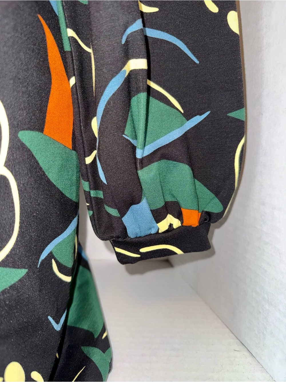 Boden Jersey dress, blouson sleeve abstract floral print - Picture 5 of 7
